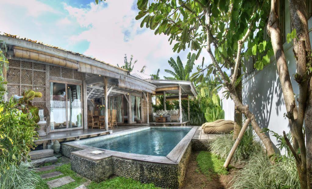 Villa Layla Seminyak Esterno foto